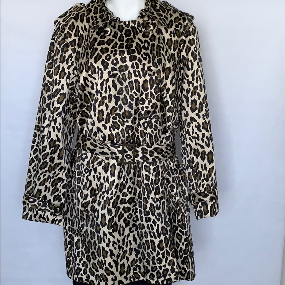 Joan Rivers Coat🔥🔥🙏🏽